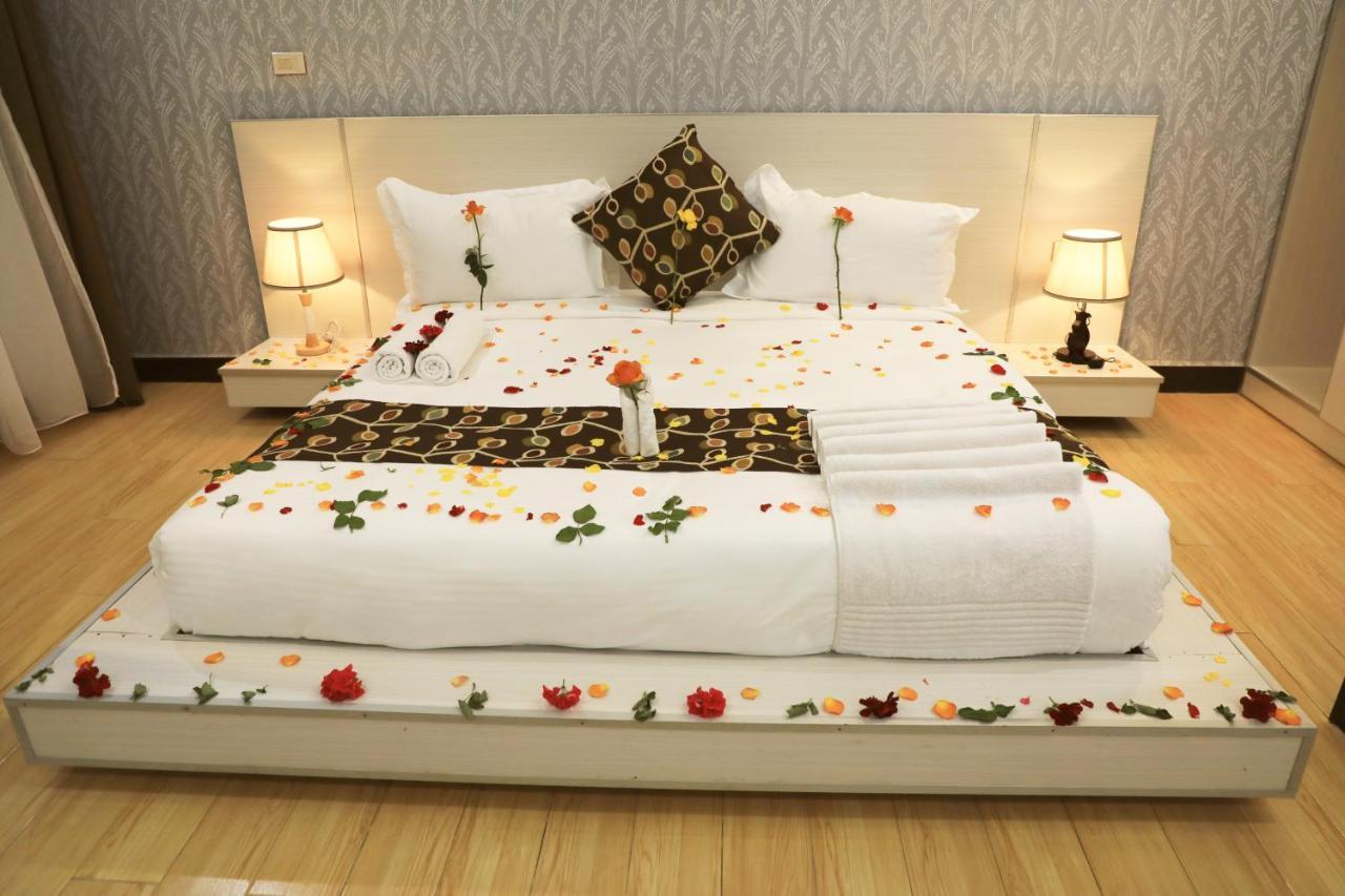 Riverland Hotel Bahir Dar Bagian luar foto