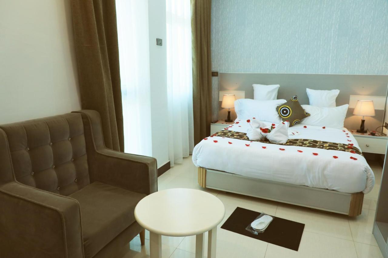 Riverland Hotel Bahir Dar Bagian luar foto