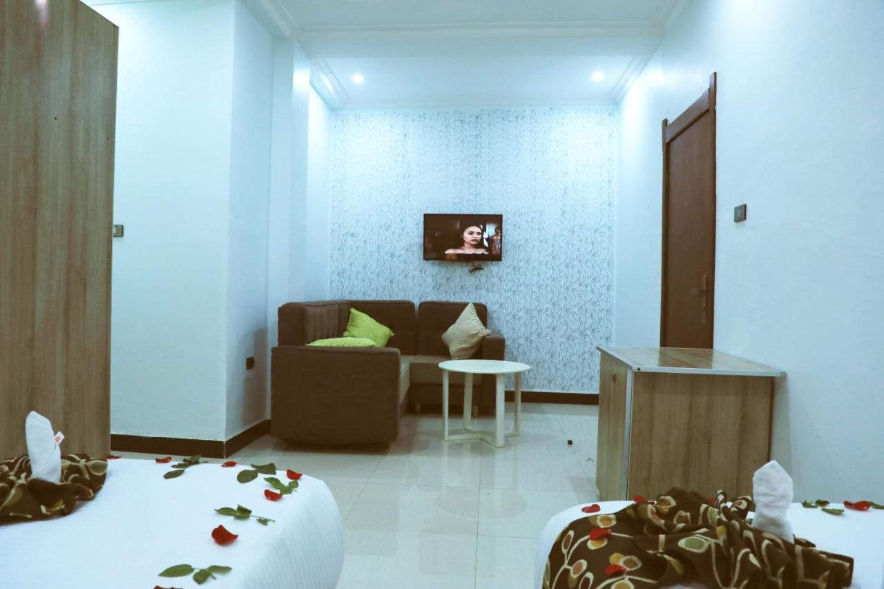 Riverland Hotel Bahir Dar Bagian luar foto