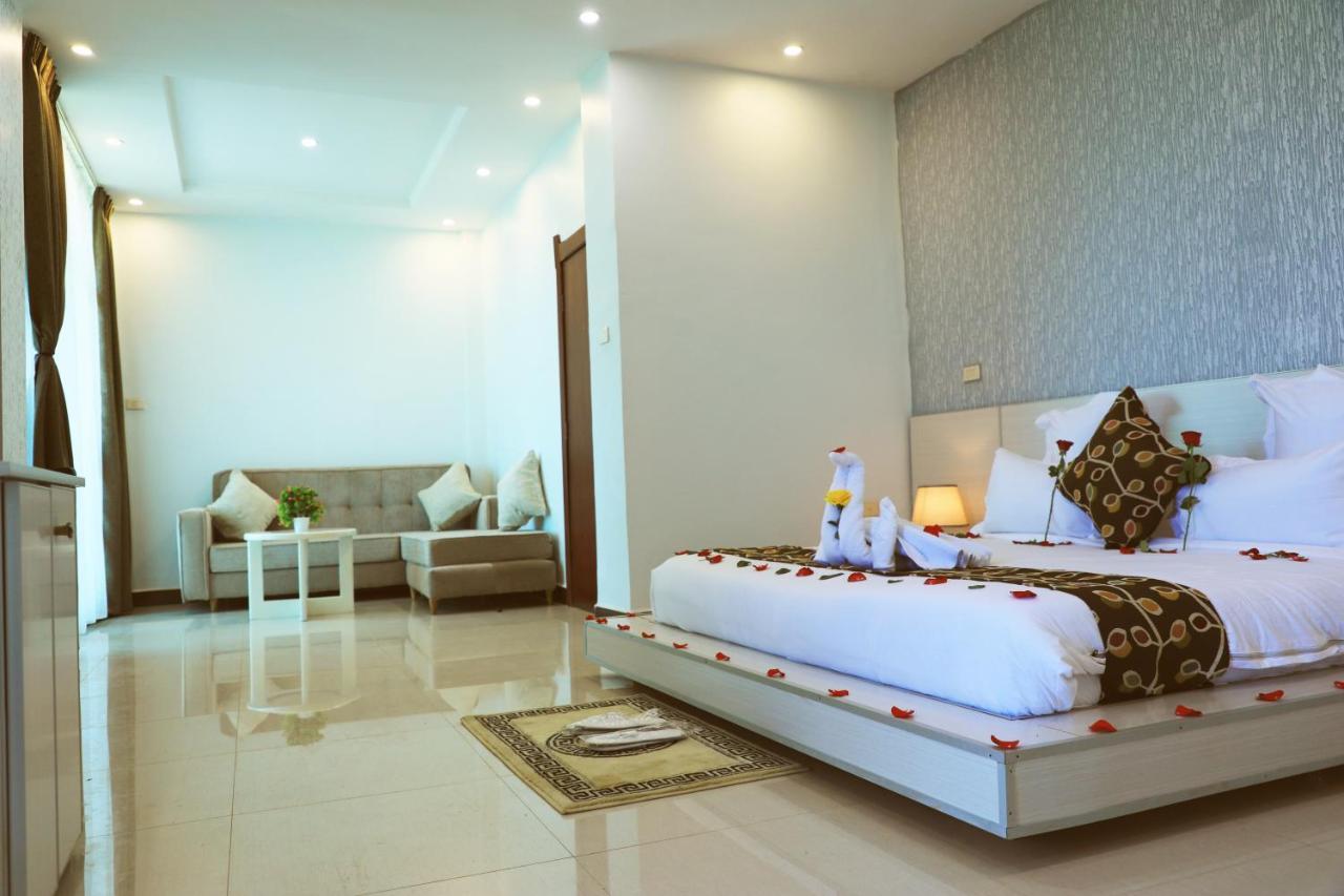 Riverland Hotel Bahir Dar Bagian luar foto