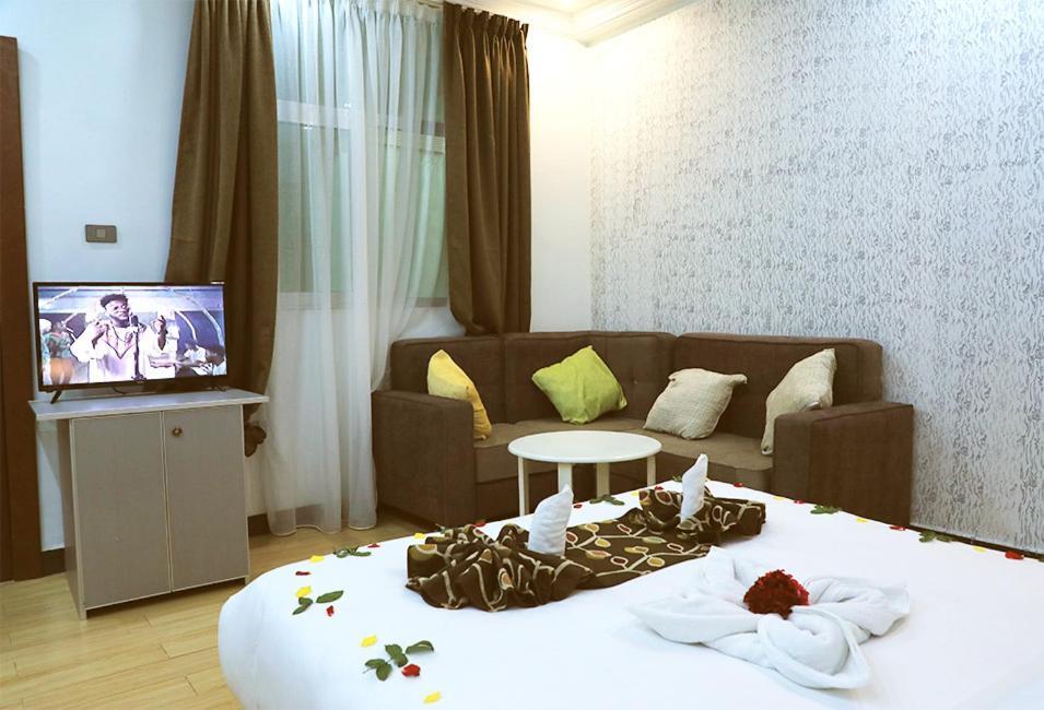 Riverland Hotel Bahir Dar Bagian luar foto